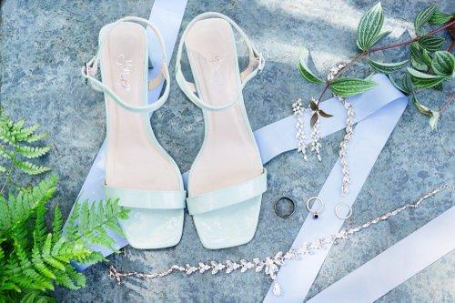 mobile - carousel-hero-element image-6