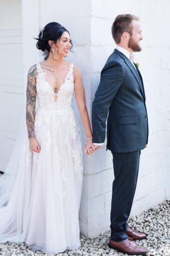 mobile - carousel-hero-element image-1